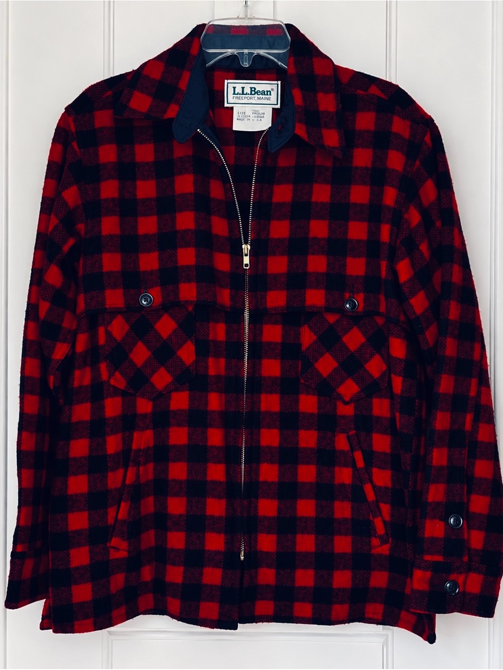 Vintage L.L.Bean Mackinaw Red Black Buffalo Plaid Outdoor Wool Gorpcore Jacket M